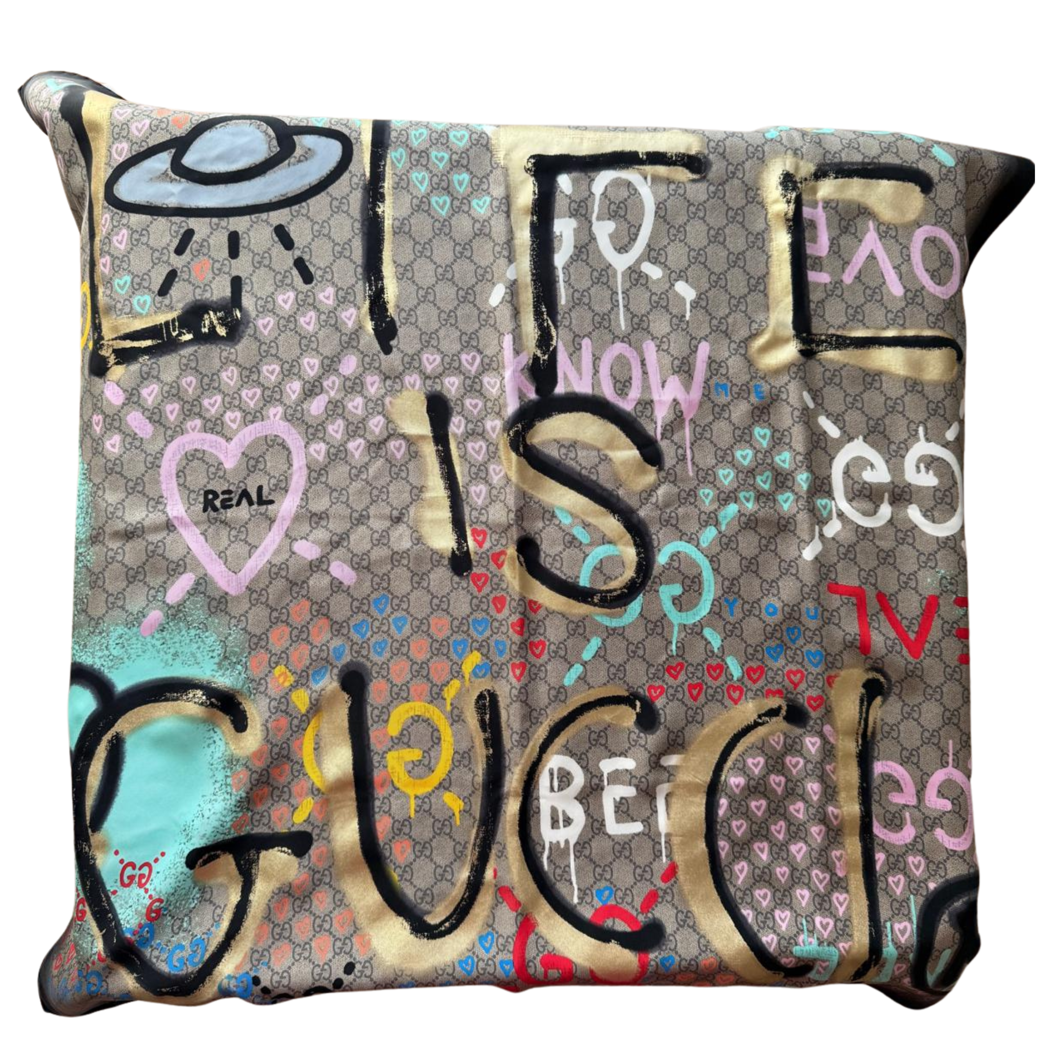 Gucci "Life is Gucci" Tuch