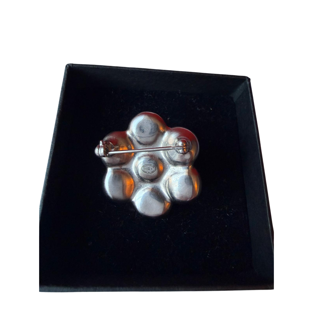 Chanel Perlenbrosche