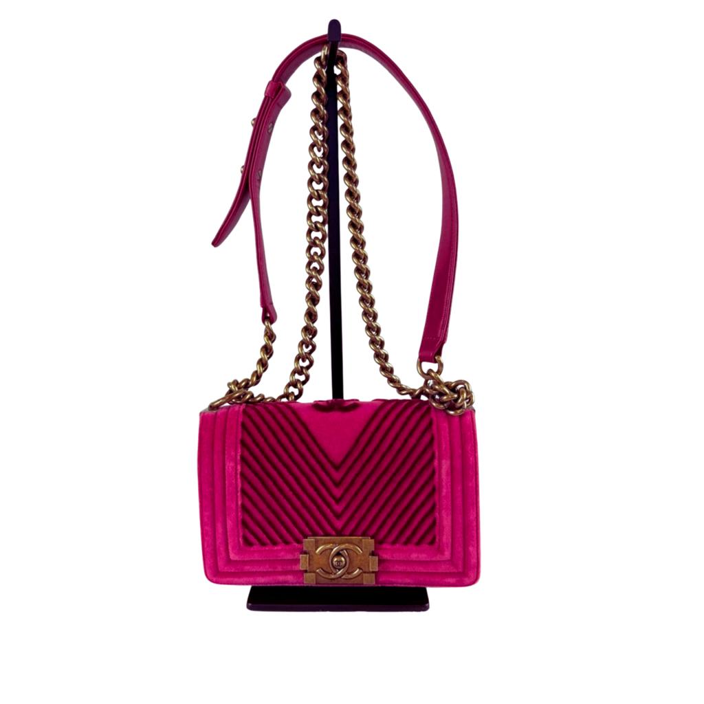 Chanel Boy Bag samt