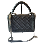 Chanel Boy Bag Large, Limited Edition mit Kettenrand