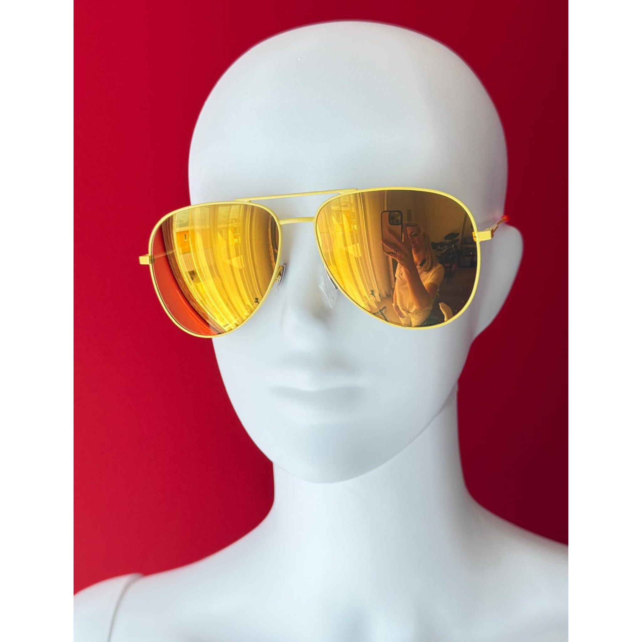 Saint Laurent, surf