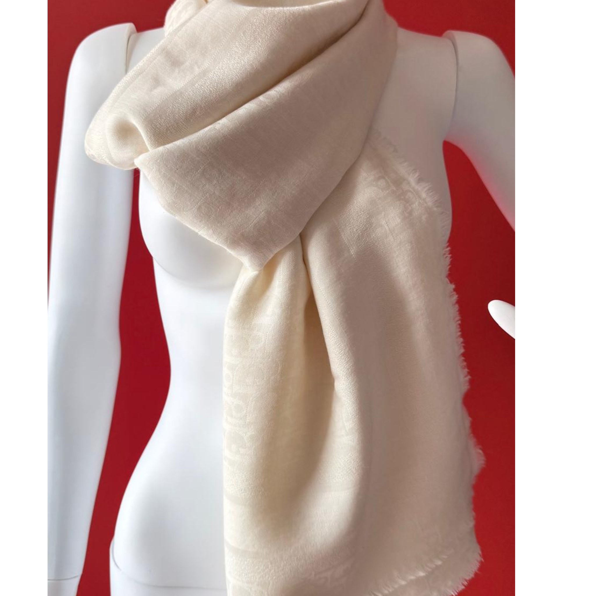 Dior Schal, schimmernd creme