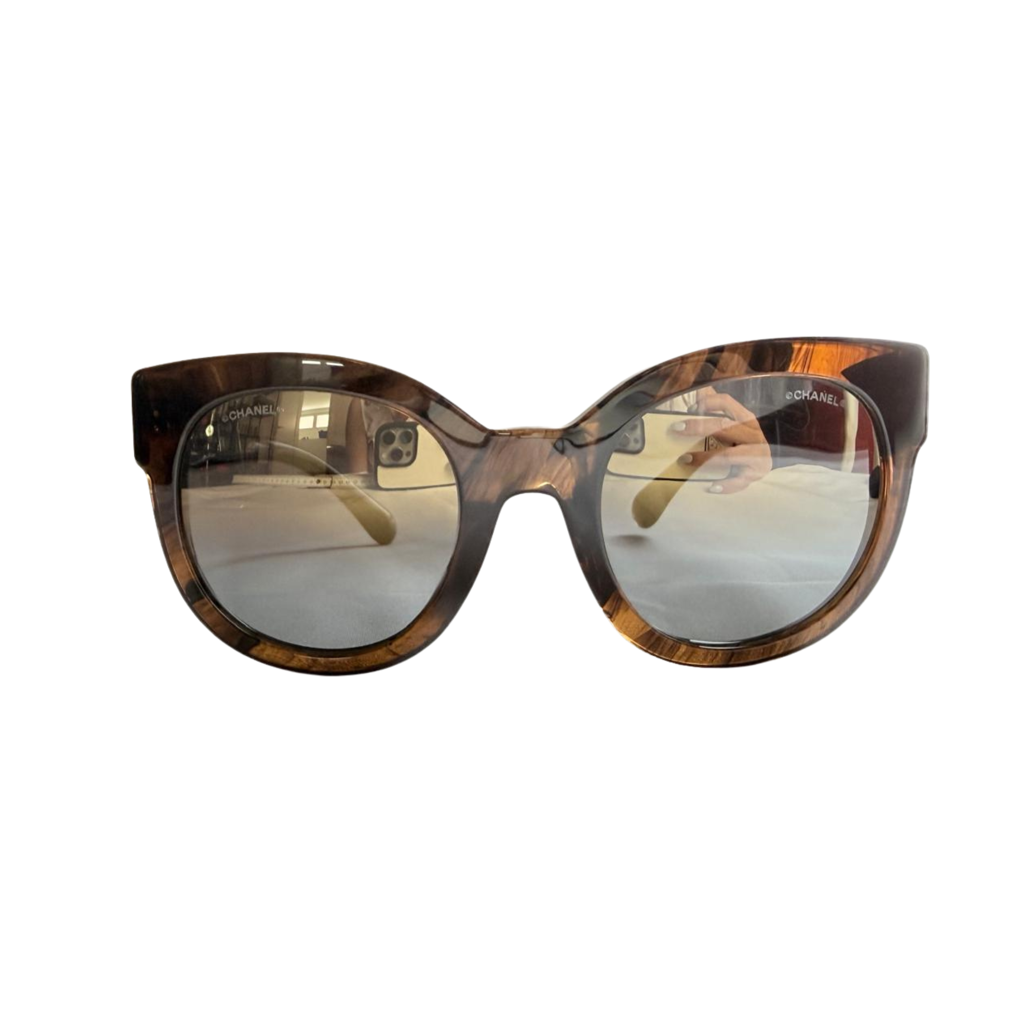 Chanel Sonnenbrille mit schwarzen CC Logo
