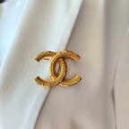 CC Brosche, gold