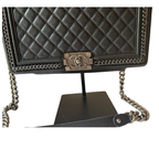 Chanel Boy Bag Large, Limited Edition mit Kettenrand