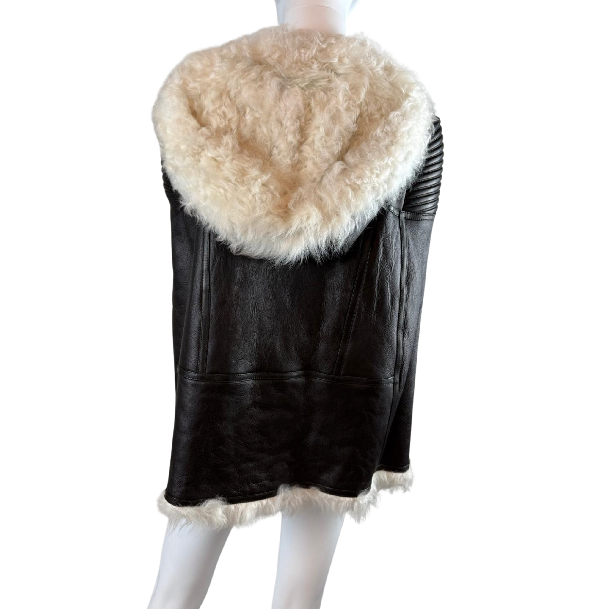 Givenchy Überhang mit Lammfell