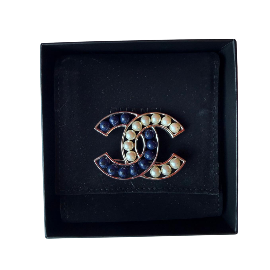 CC Brosche, blau/weiss, limited Edition