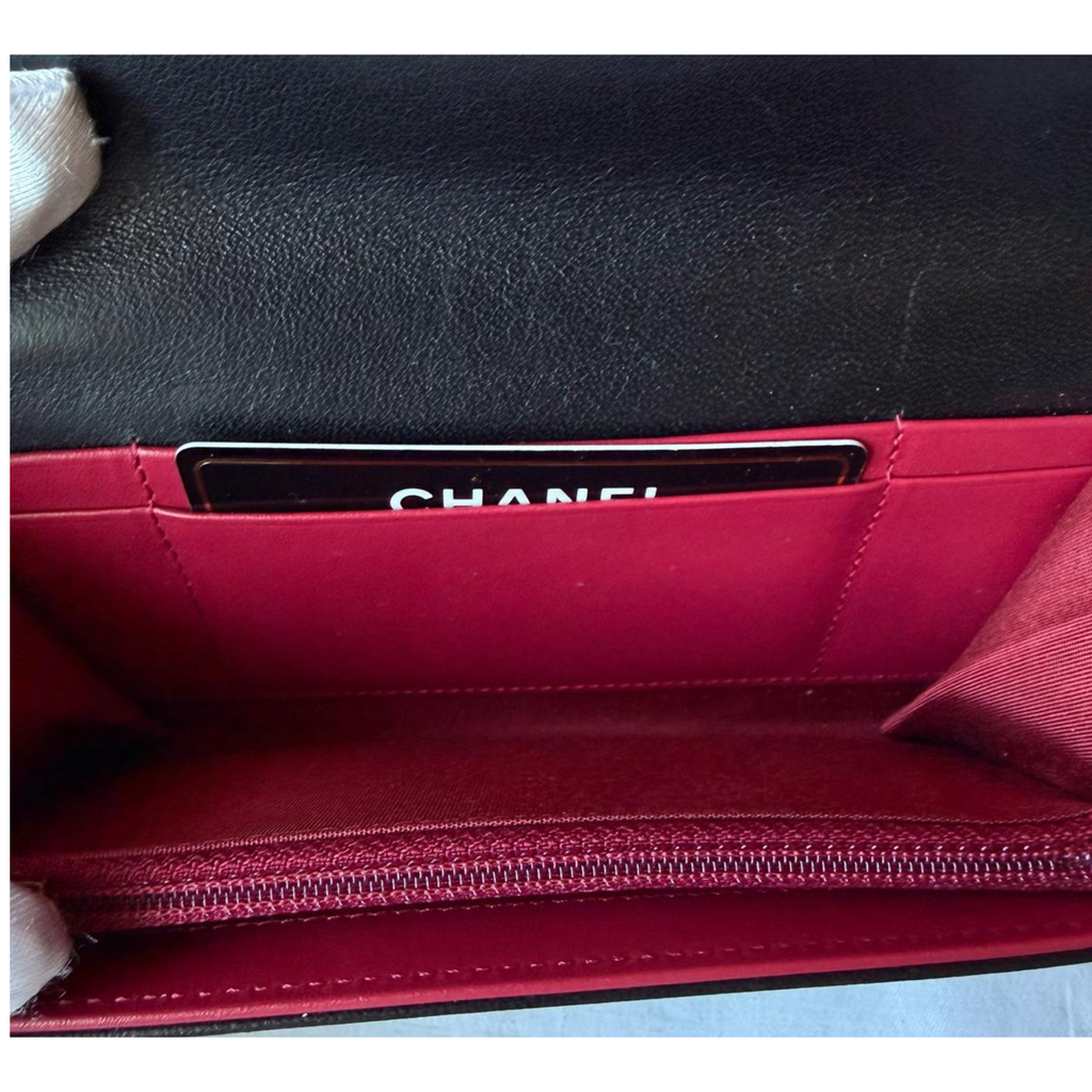 Chanel 19 Long Flap Wallet, Kalbsleder