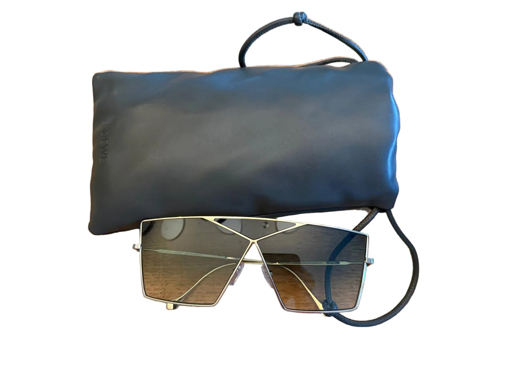 Loewe Puzzle